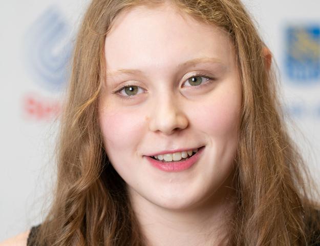Poppy at SportsAid event