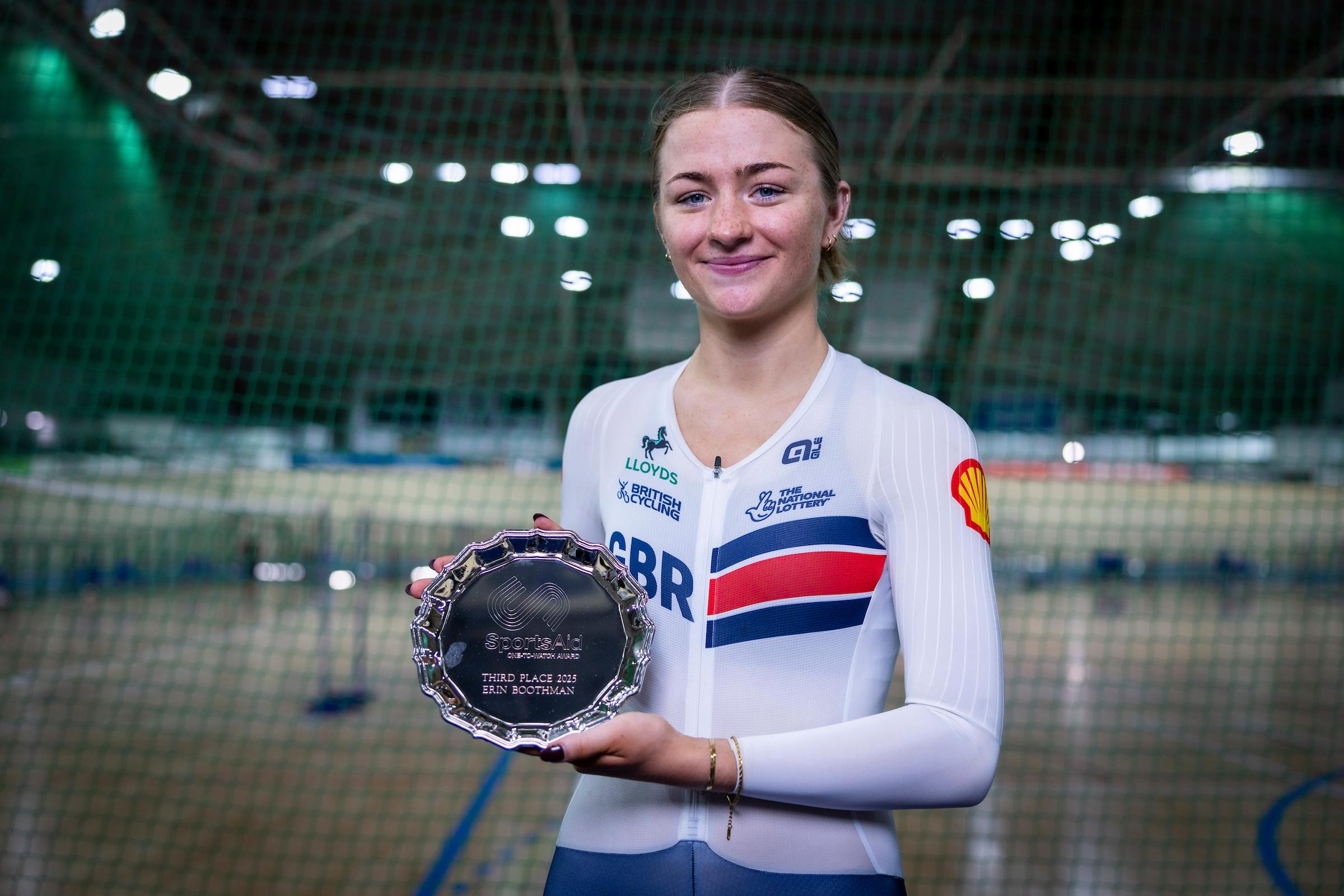 Erin Boothman with One-to-Watch trophy