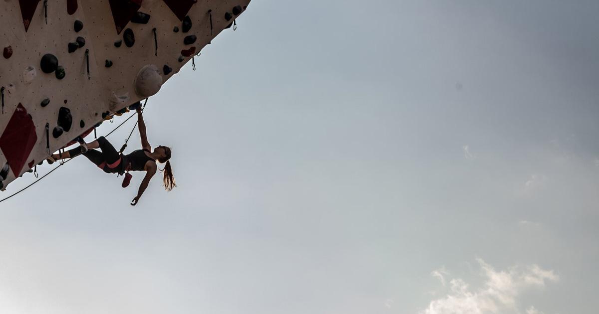 FeaturedIntroTemplate_Climbing - MeganWyatt3